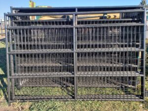 7’ Sheep & Goat Mesh Panel