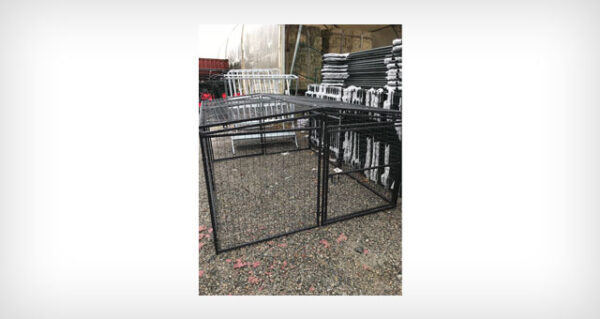 Enclosed Chicken/Animal Enclosure
